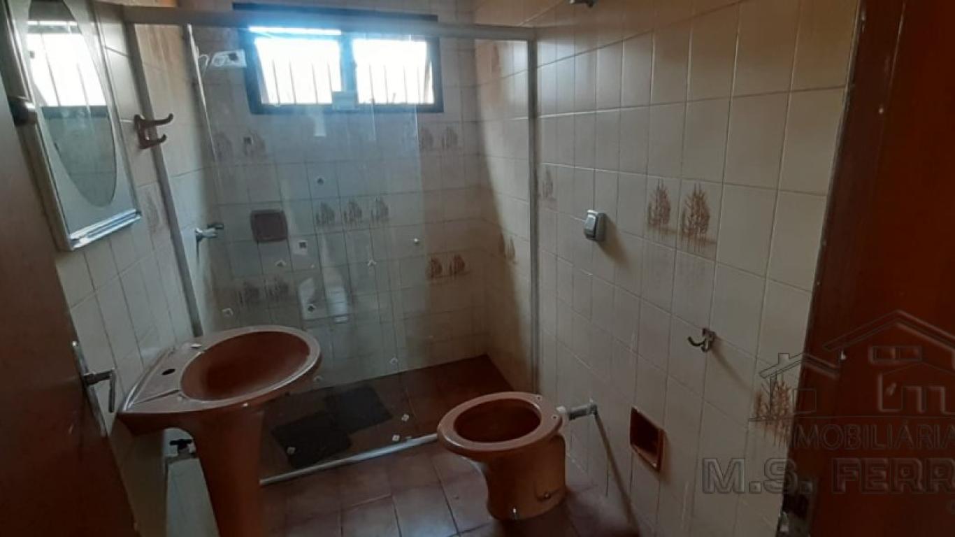 CASA NA Vila Rodrigues em Assis