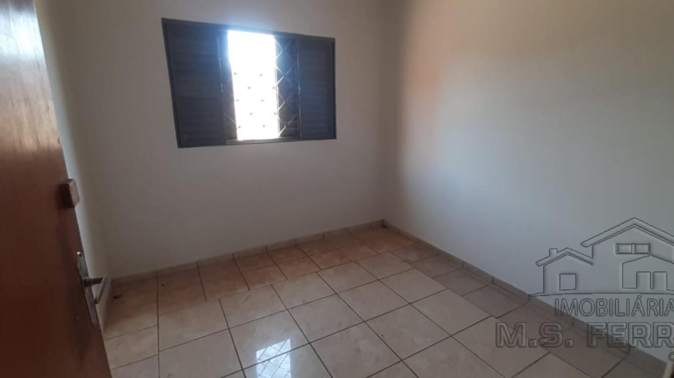 CASA NA Vila Rodrigues em Assis