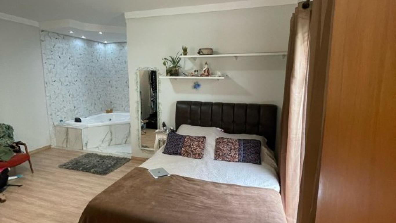 CASA NA Jardim Morumbi em Assis