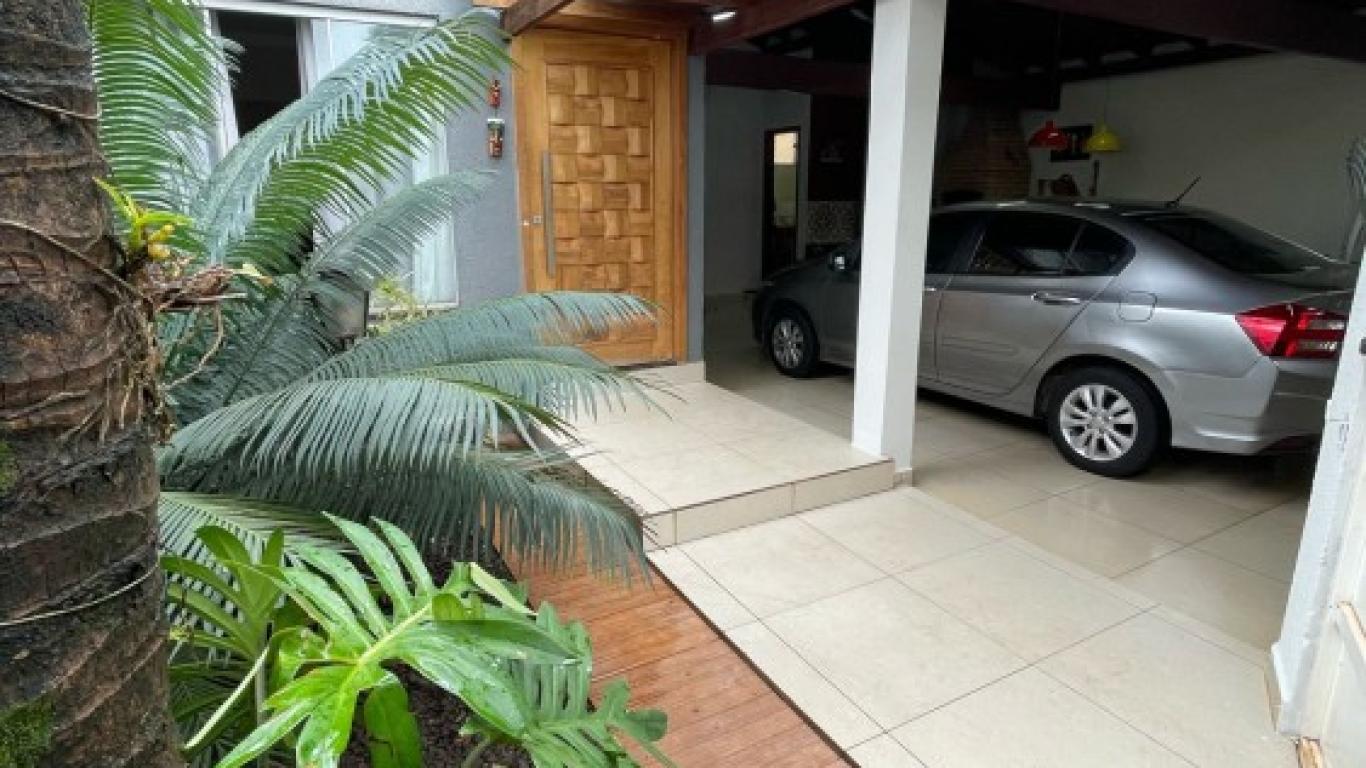 CASA NA Jardim Morumbi em Assis