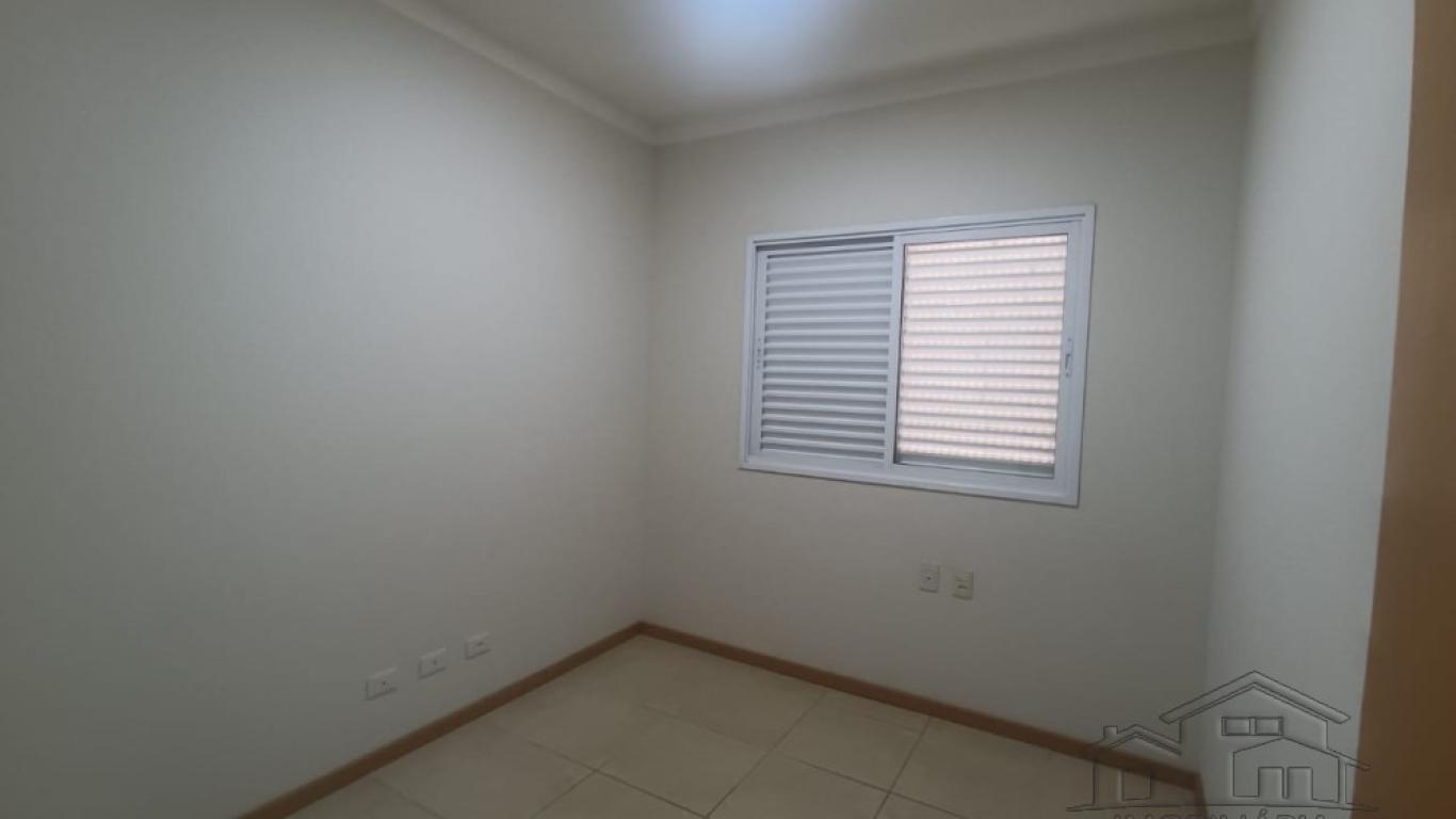 CASA NO Jardim Paulista em Assis