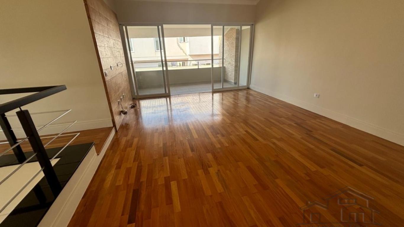 CASA NA Renascence Residencial em Assis
