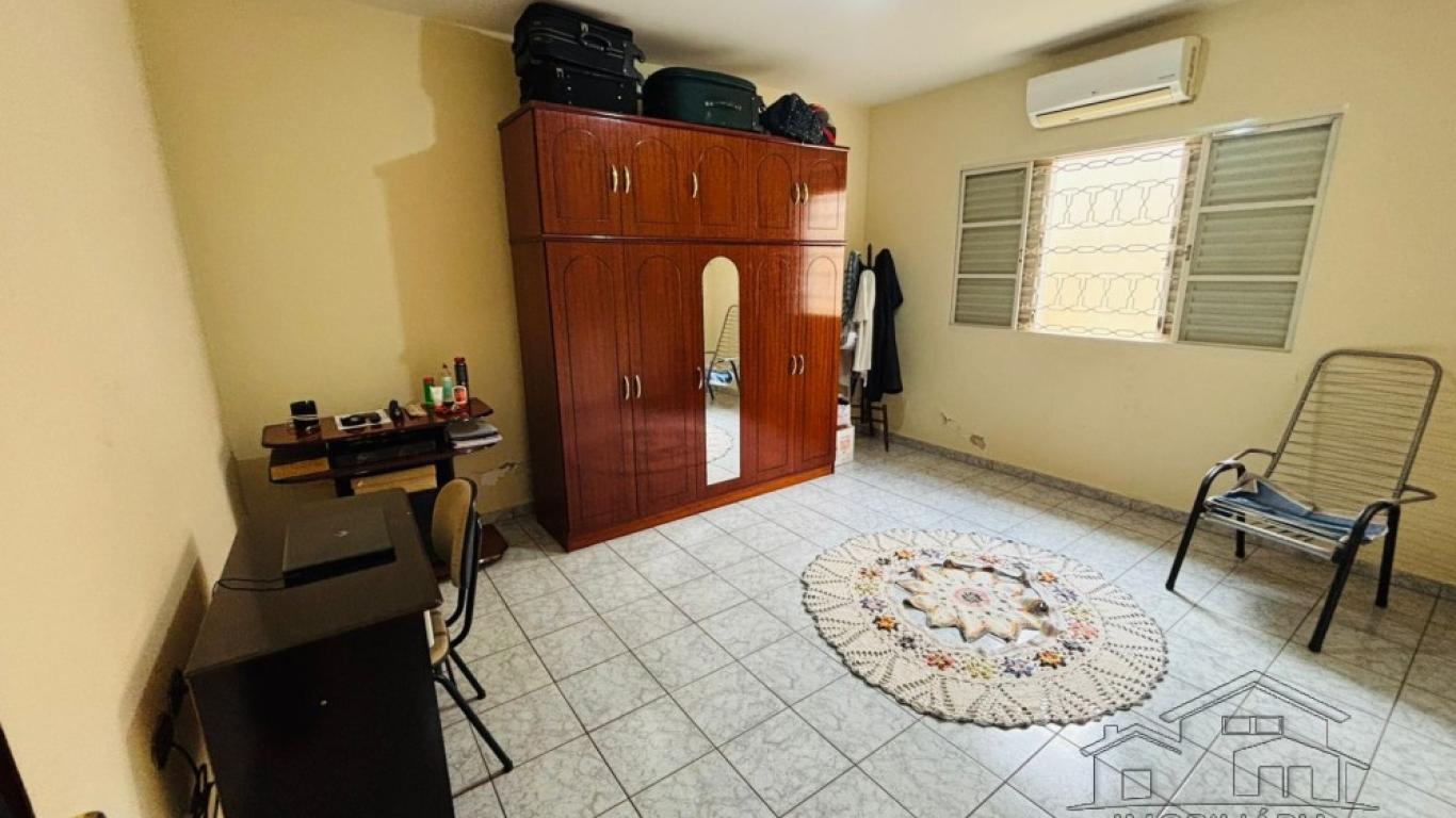 CASA NO San Fernando Valley em Assis