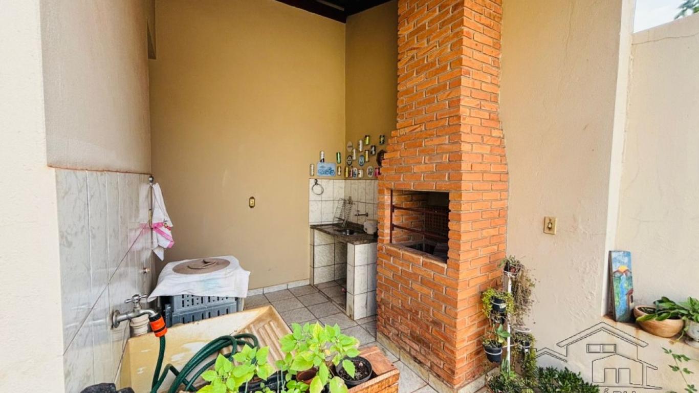 CASA NO San Fernando Valley em Assis
