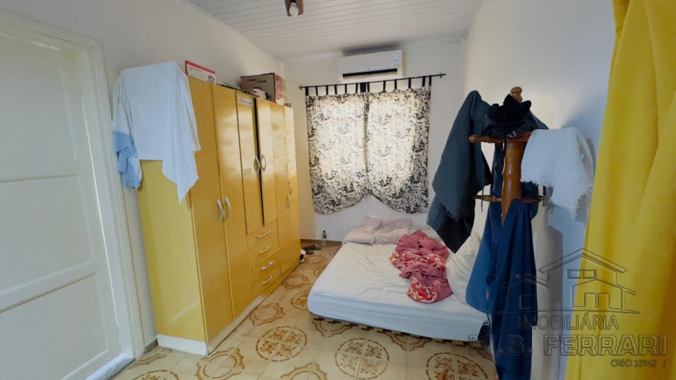 CASA NA Vila Rosangela em Assis