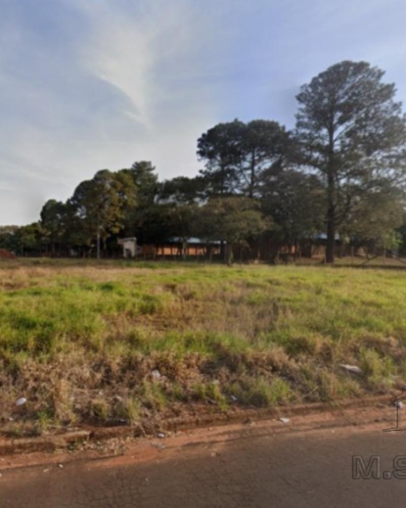 TERRENO NA Vila Tênis Clube em Assis