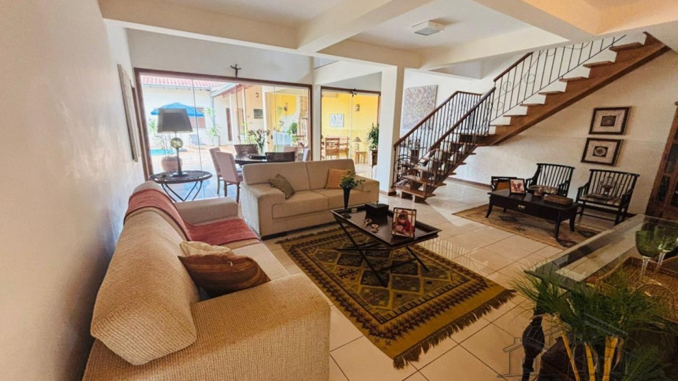 CASA NO Jardim Europa em Assis