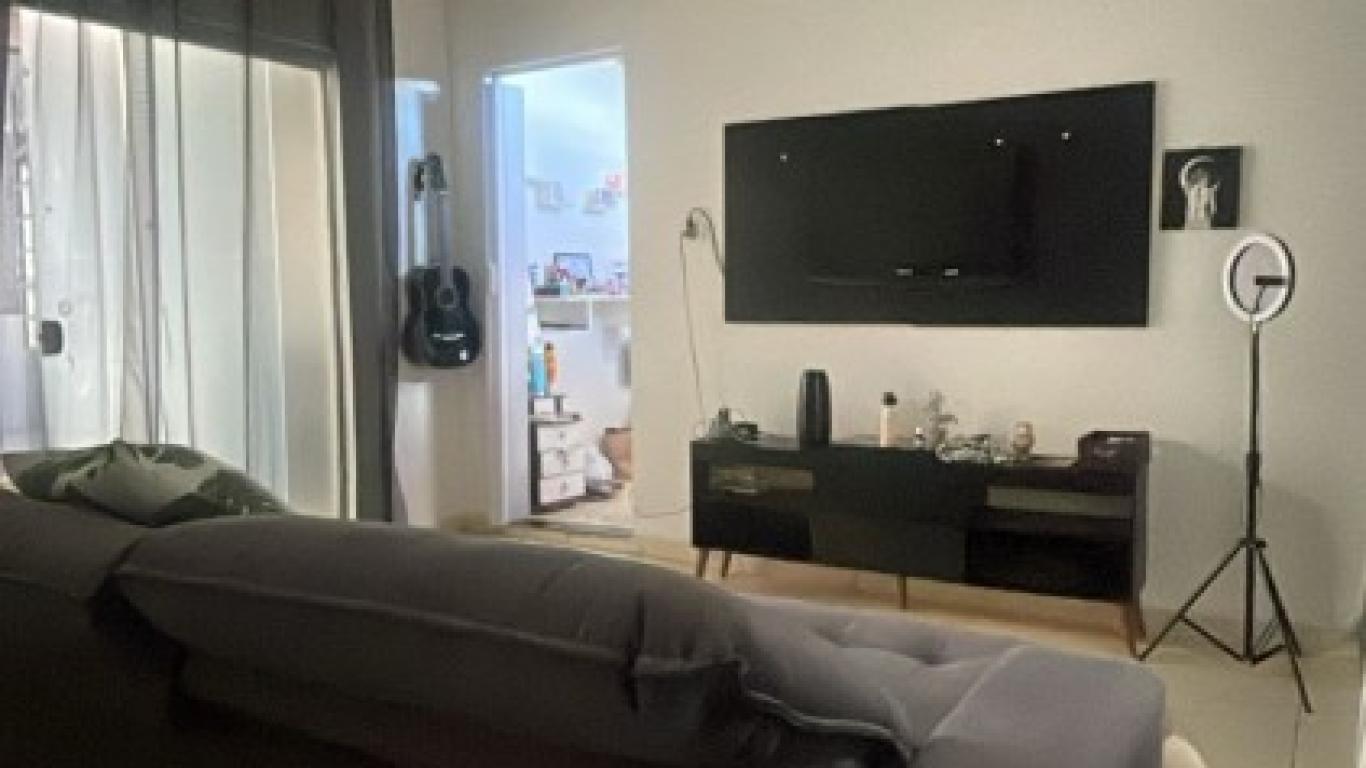 CASA NA Vila São João em Assis