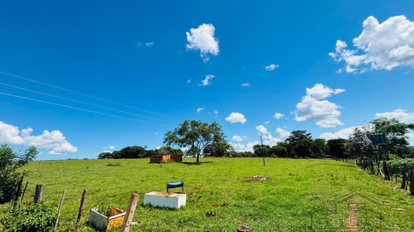 CHÁCARA NA Água do Pavão em Assis