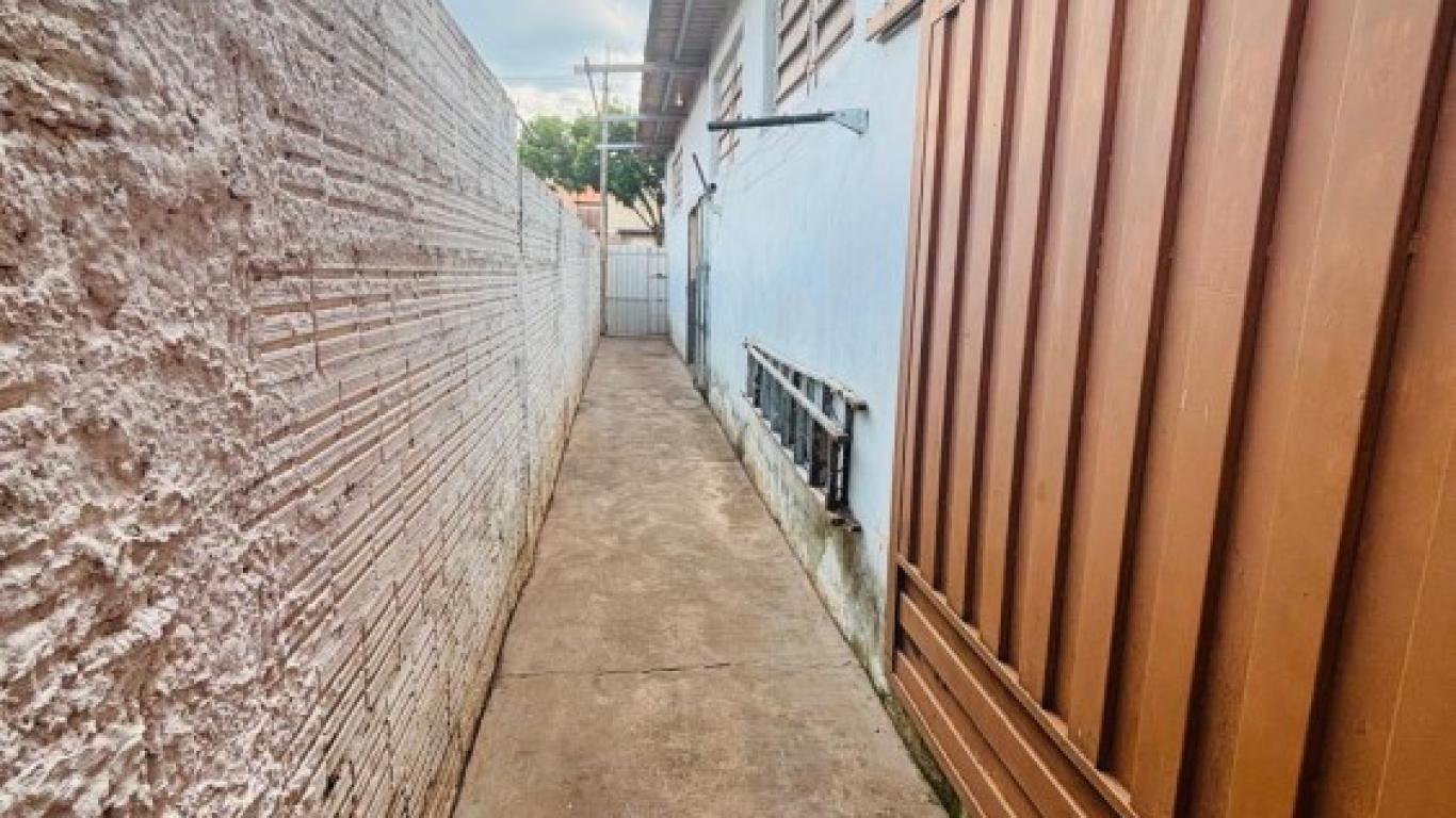 PONTO COMERCIAL NA Vila Silvestre em Assis
