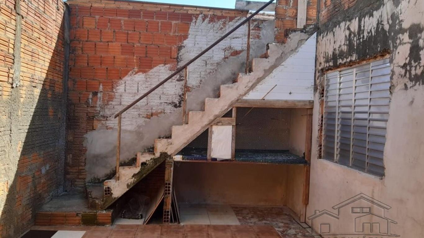 CASA NO Parque das Flores em Assis