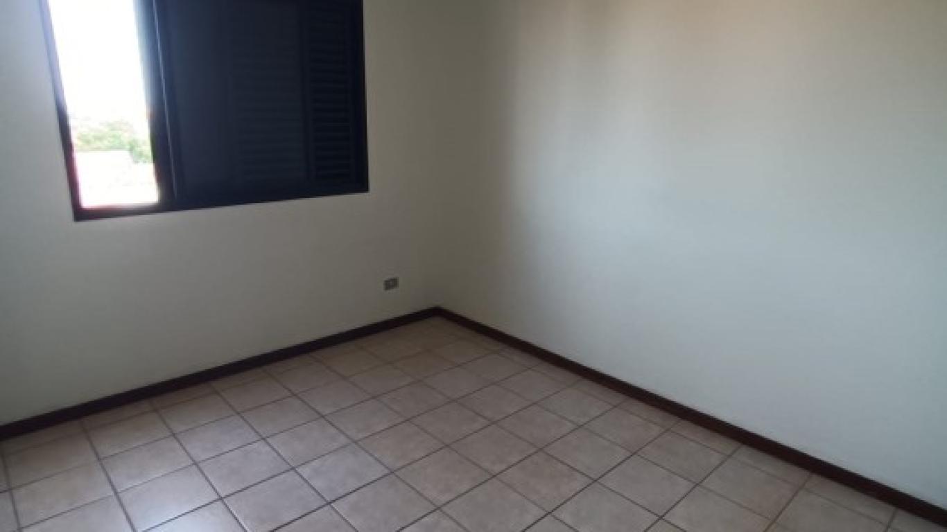 APARTAMENTO NA Vila Xavier em Assis