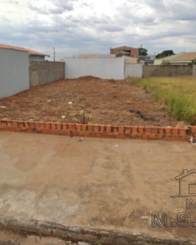TERRENO NO Portal de São Francisco em Assis