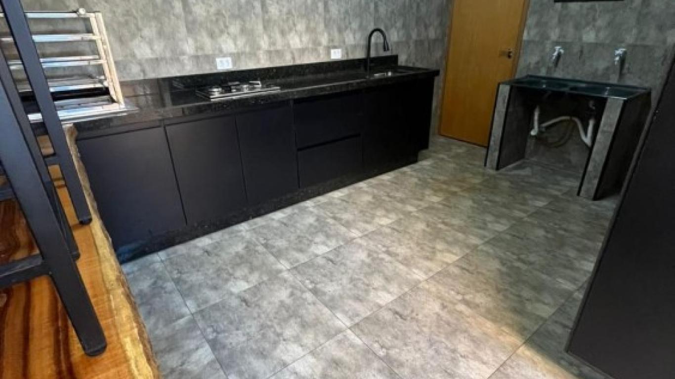 CASA NA Vila São Cristóvão em Assis