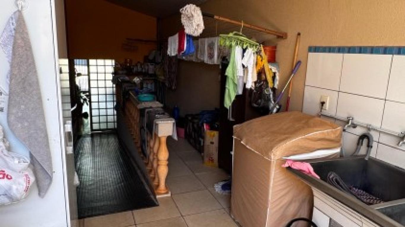 CASA NA Vila Claudia em Assis