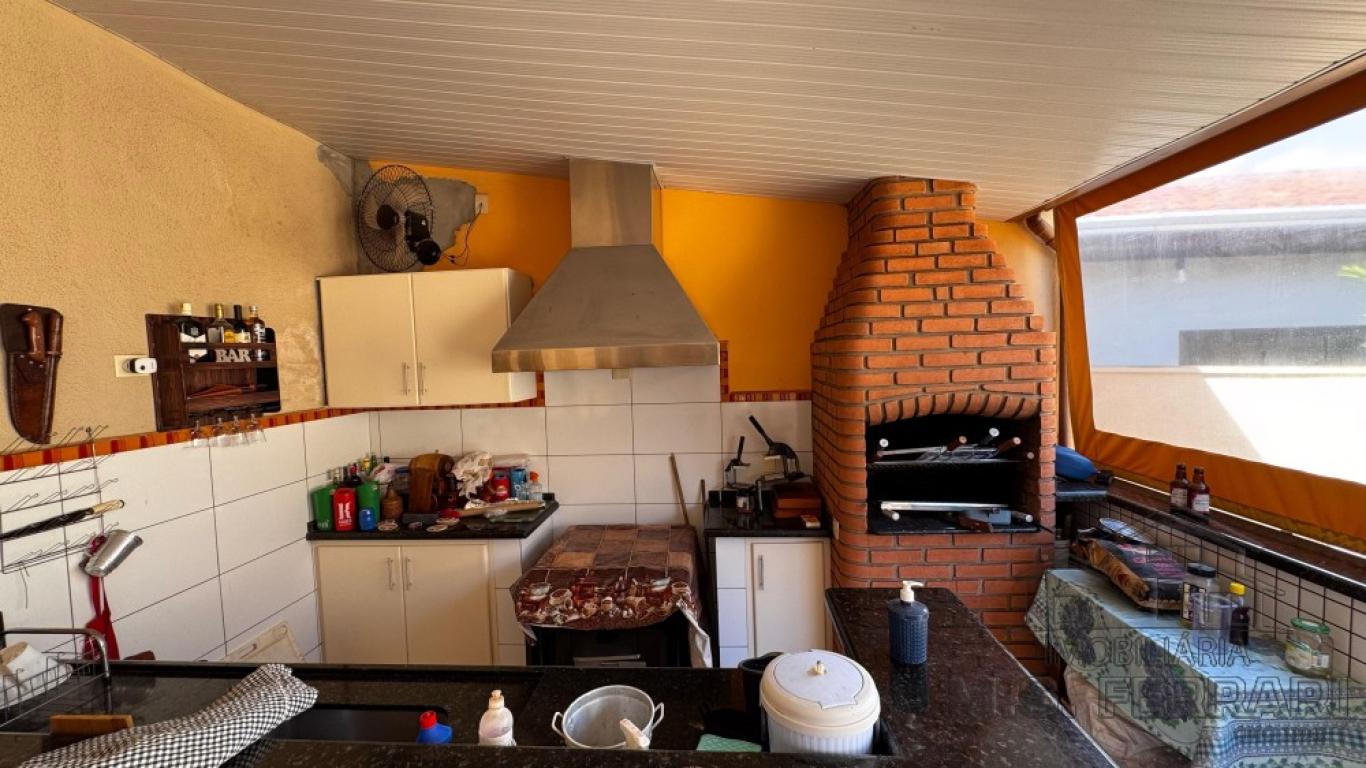 CASA NA Vila Claudia em Assis