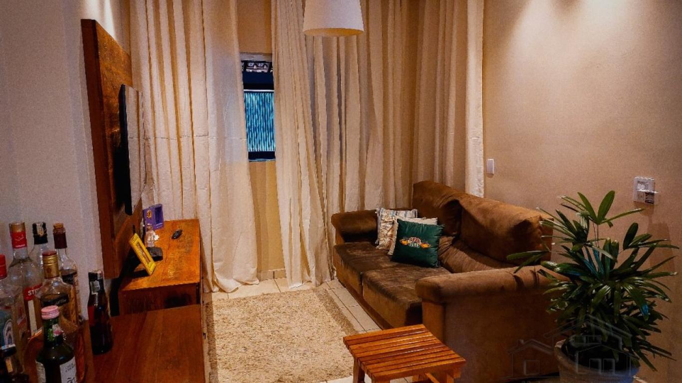 CASA NA Conjunto Habitacional Assis IV em Assis