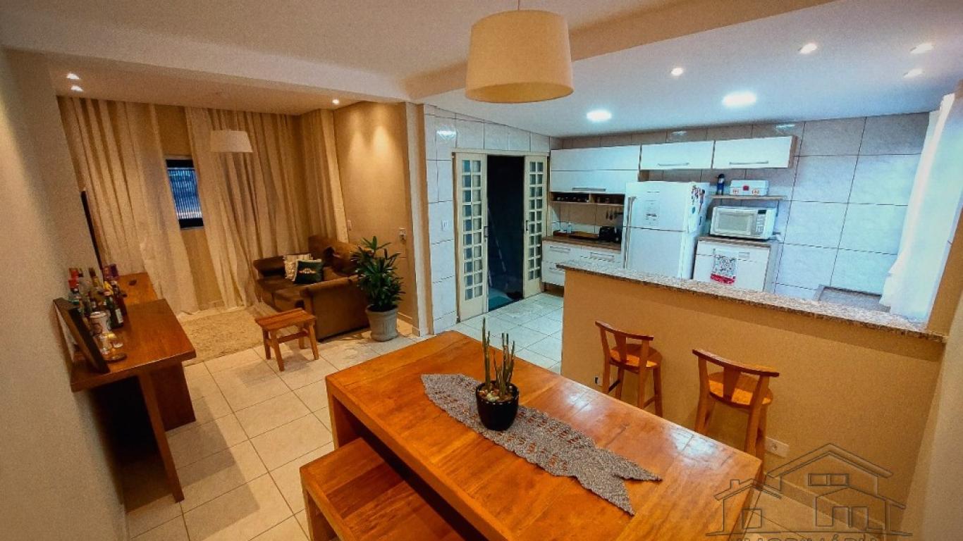 CASA NA Conjunto Habitacional Assis IV em Assis