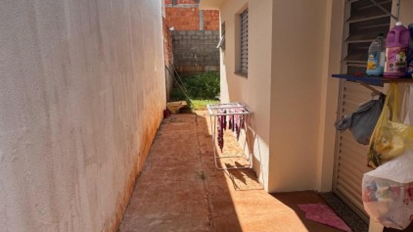 CASA NA Conjunto Habitacional São Judas Tadeu em Assis