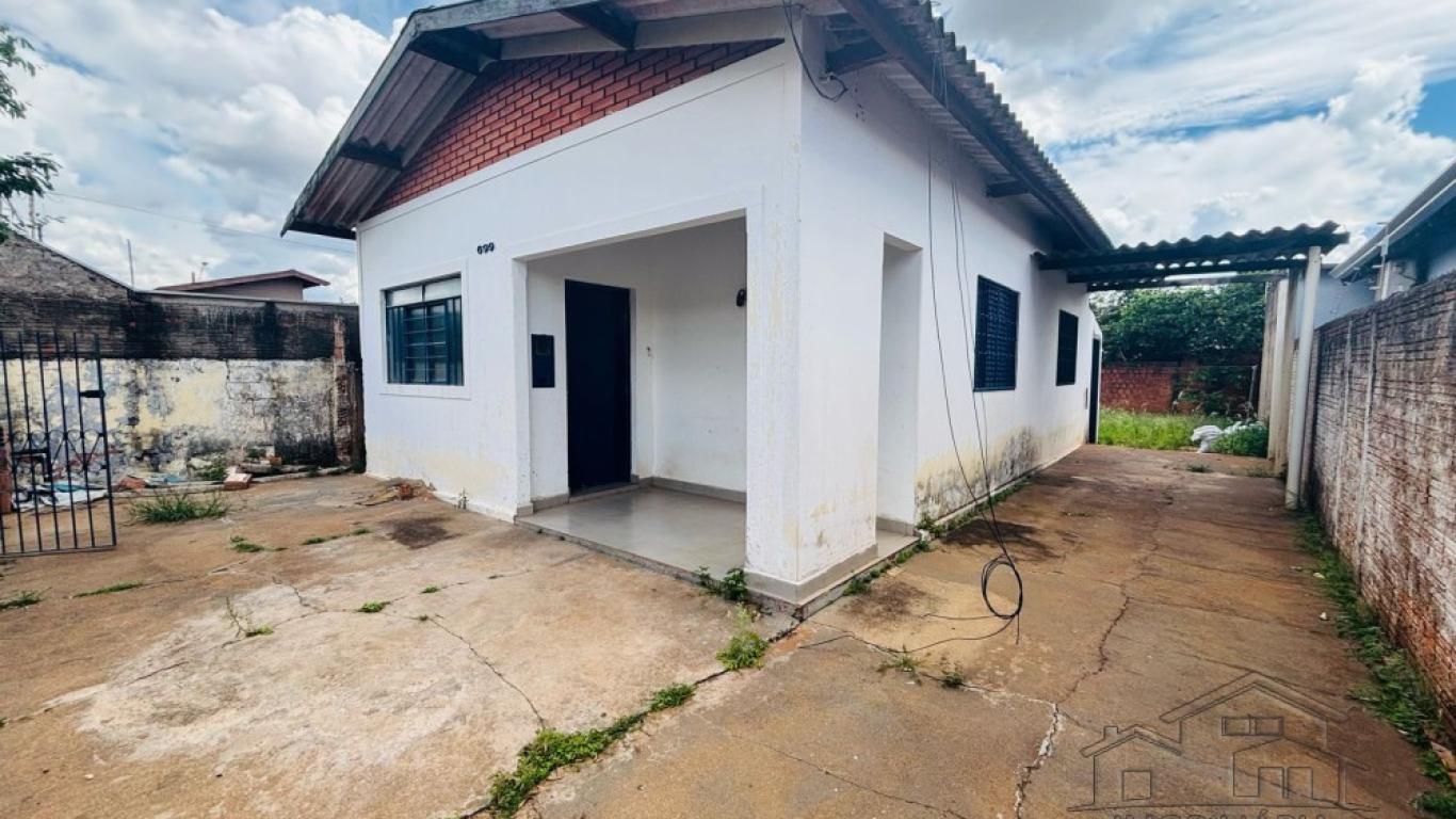 CASA NA Vila Xavier em Assis