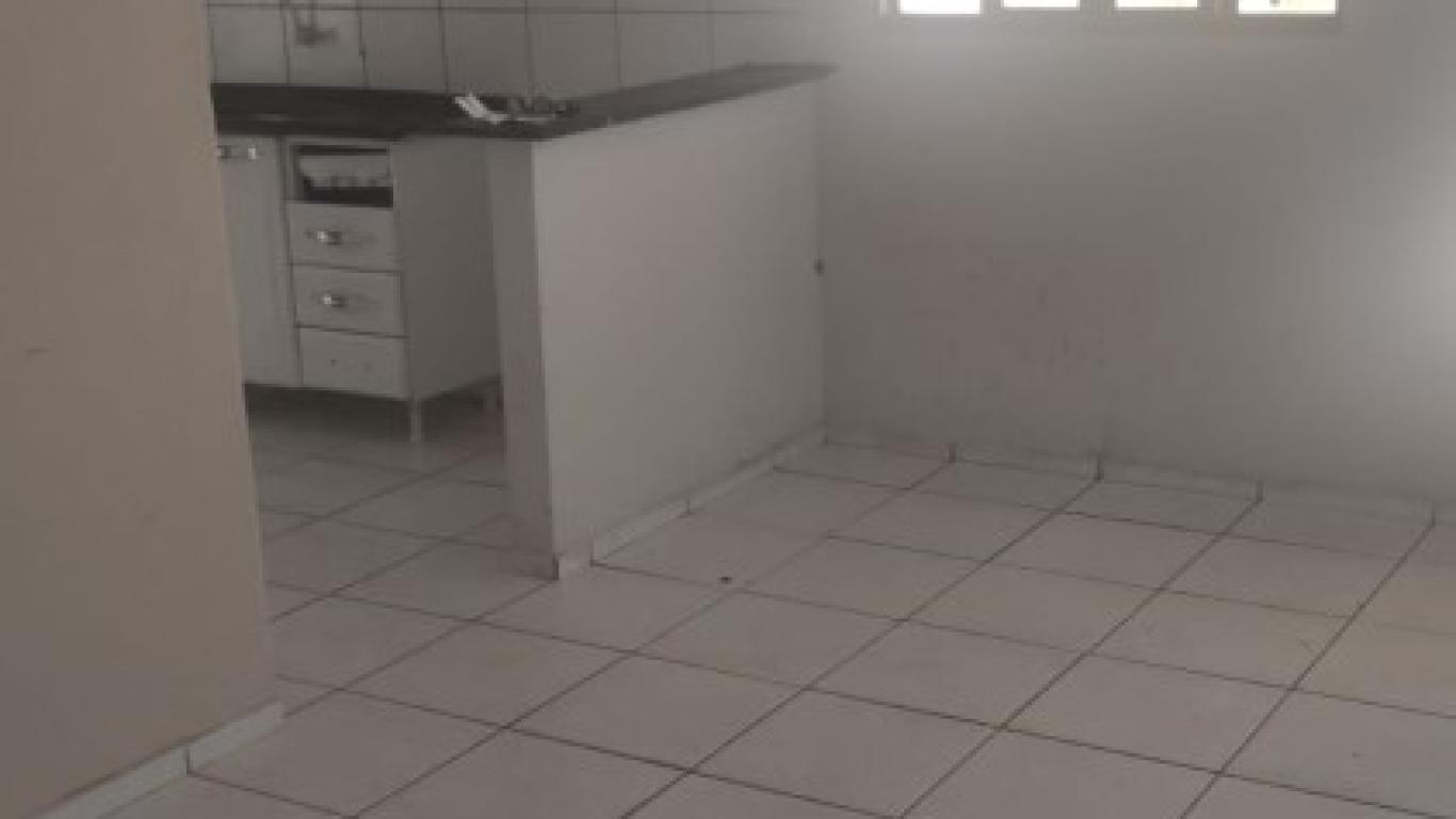 CASA NA Vila Nova Florínea em Assis