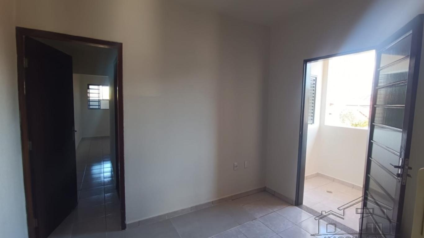 CASA NA Vila Central em Assis