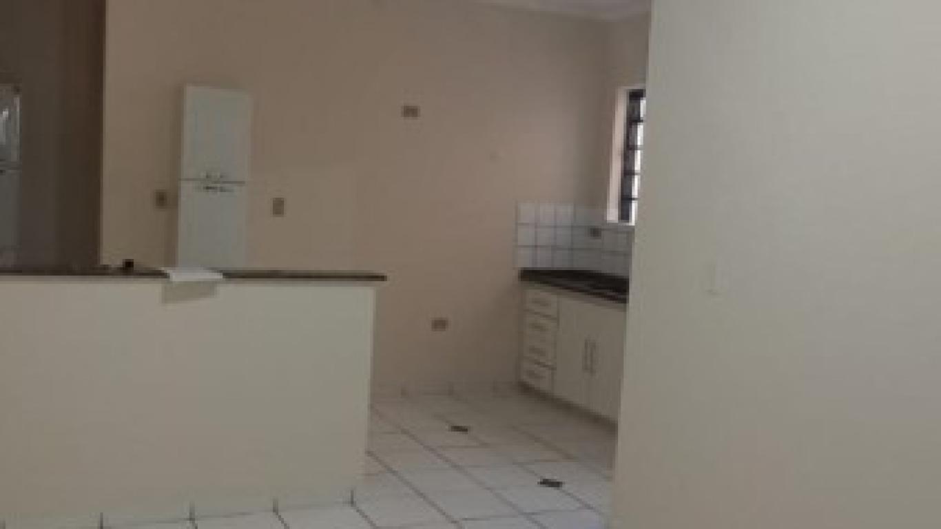 APARTAMENTO NA Centro em Assis