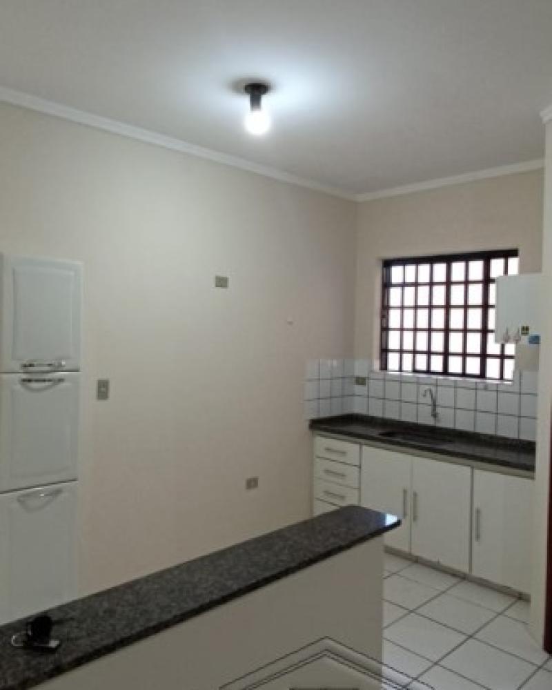 APARTAMENTO NA Centro em Assis