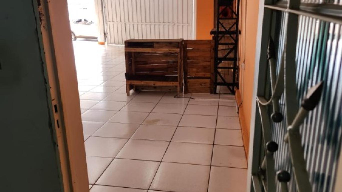 IMOVEL PARA LOCAÇÃO E VENDA