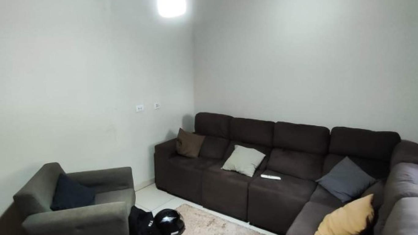 CASA NA Vila dos Comerciários em Assis
