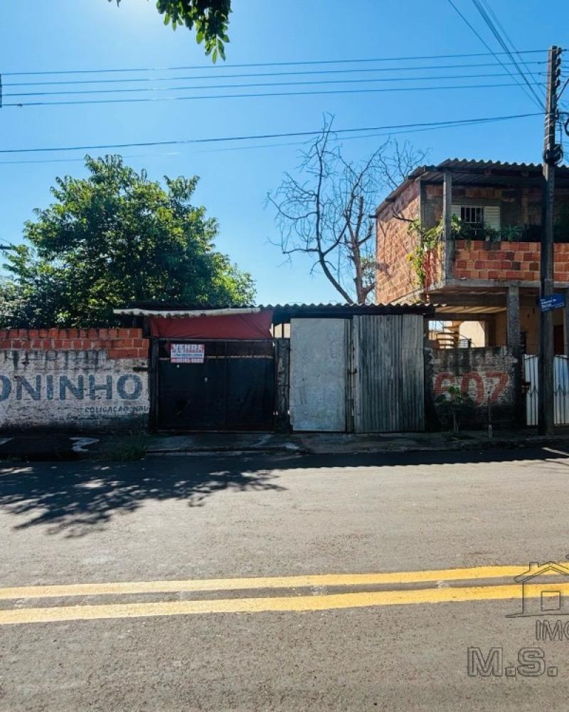 CASA NA Vila Nova Santana em Assis