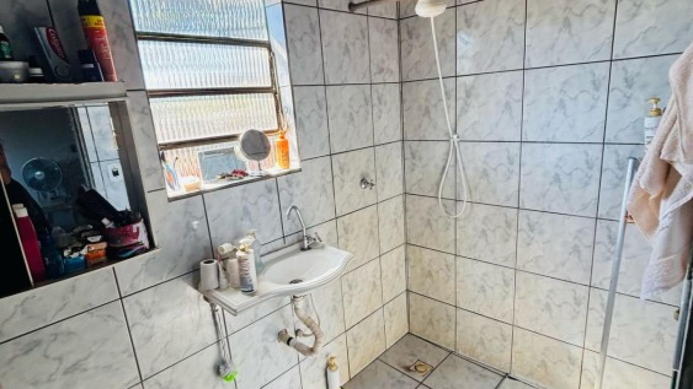 CASA NA Vila Nova Santana em Assis