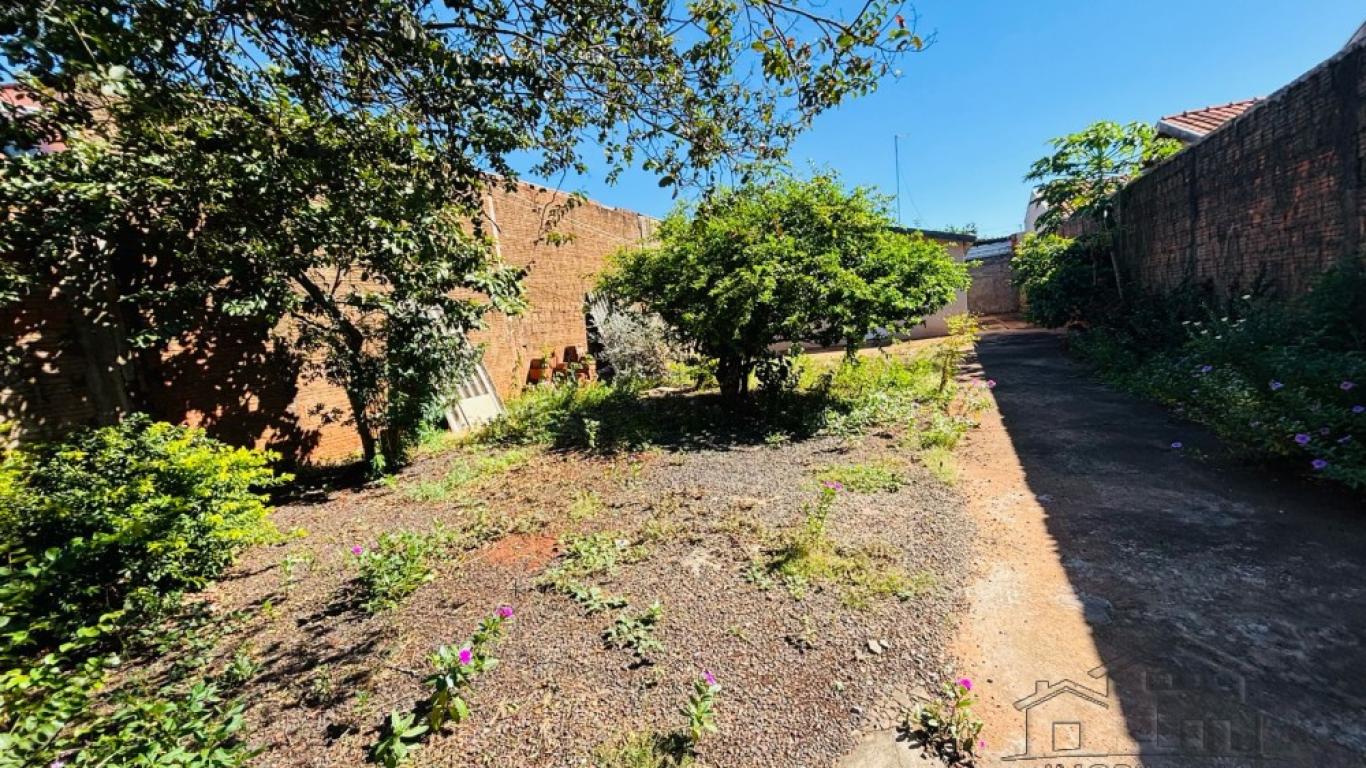 CASA NA Vila Fabiano em Assis