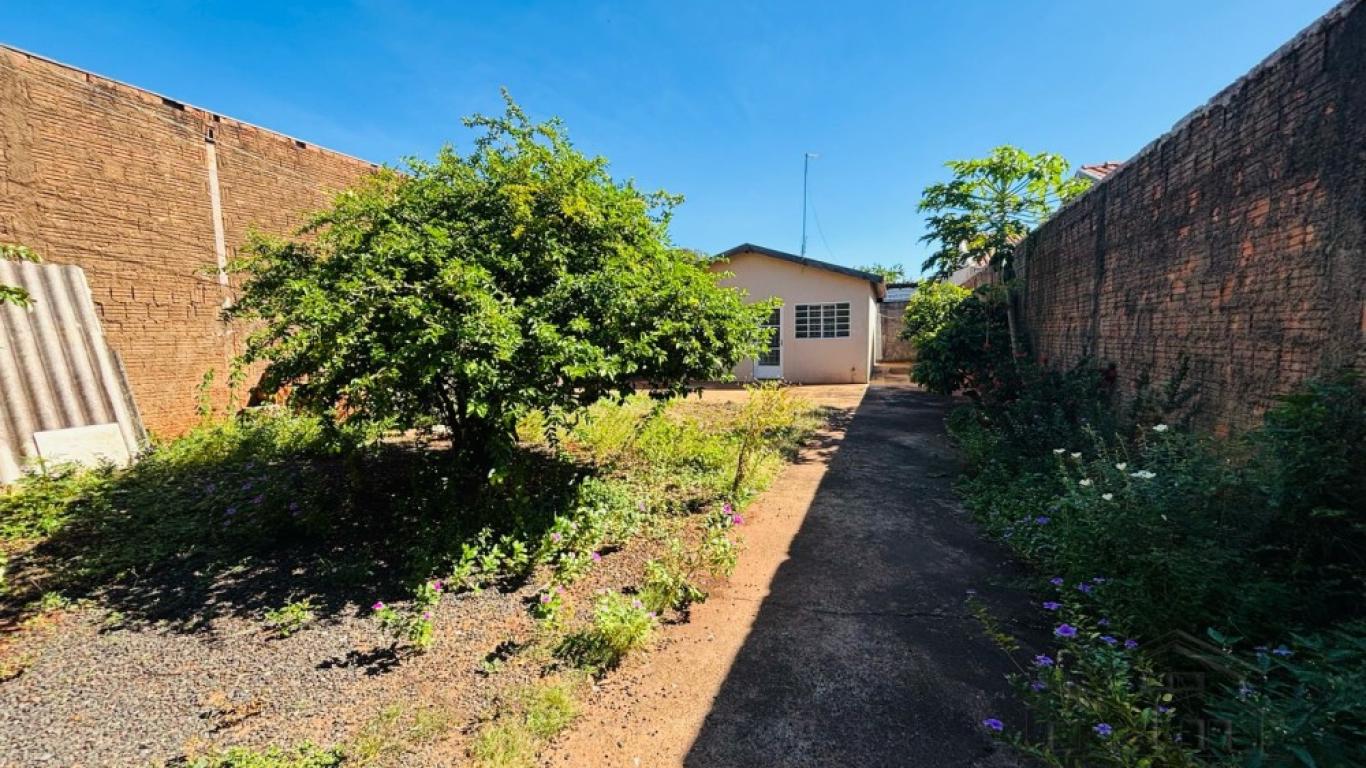 CASA NA Vila Fabiano em Assis