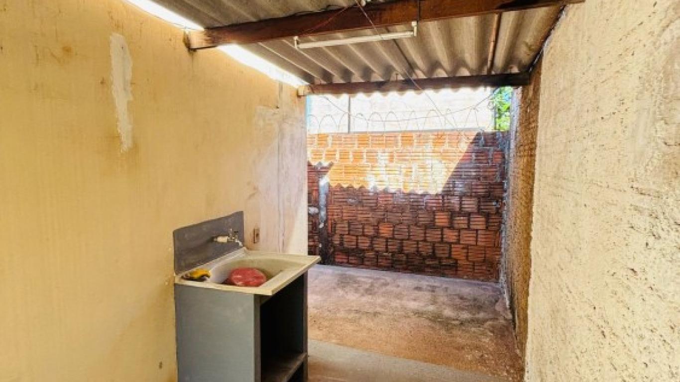 CASA NA Vila Fabiano em Assis
