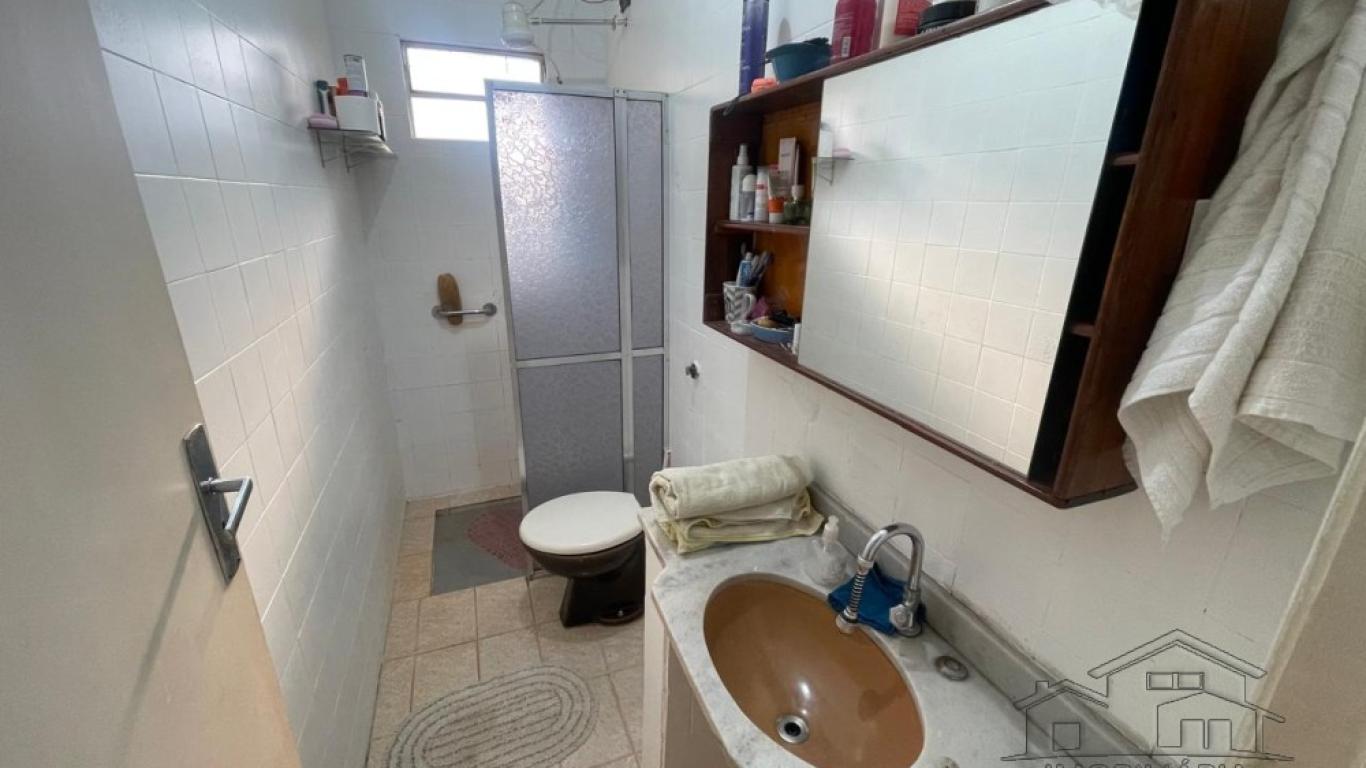 CASA NA Vila Ouro Verde em Assis