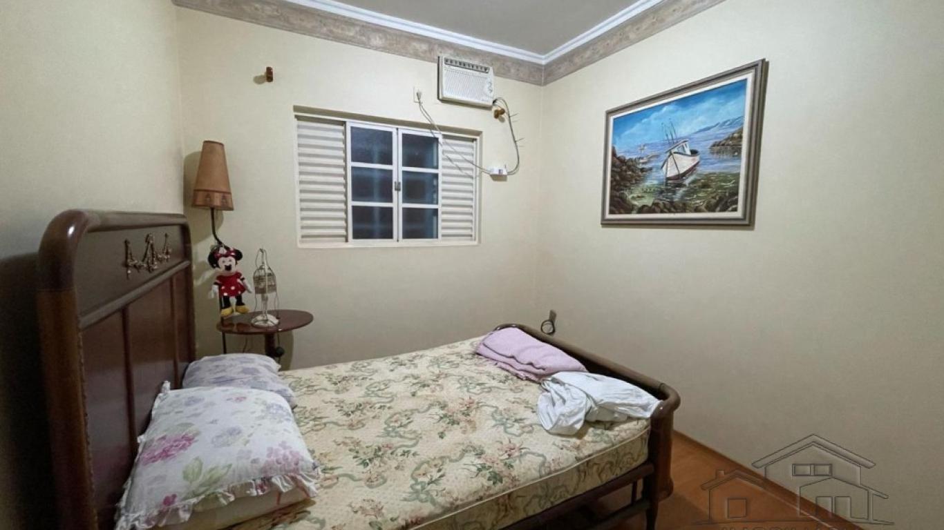 CASA NA Centro em Assis