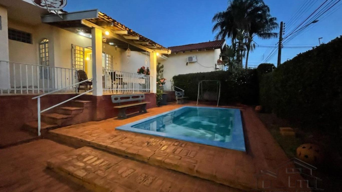 CASA NA Centro em Assis