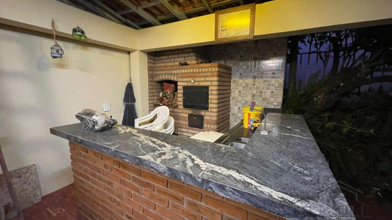 CASA NA Centro em Assis