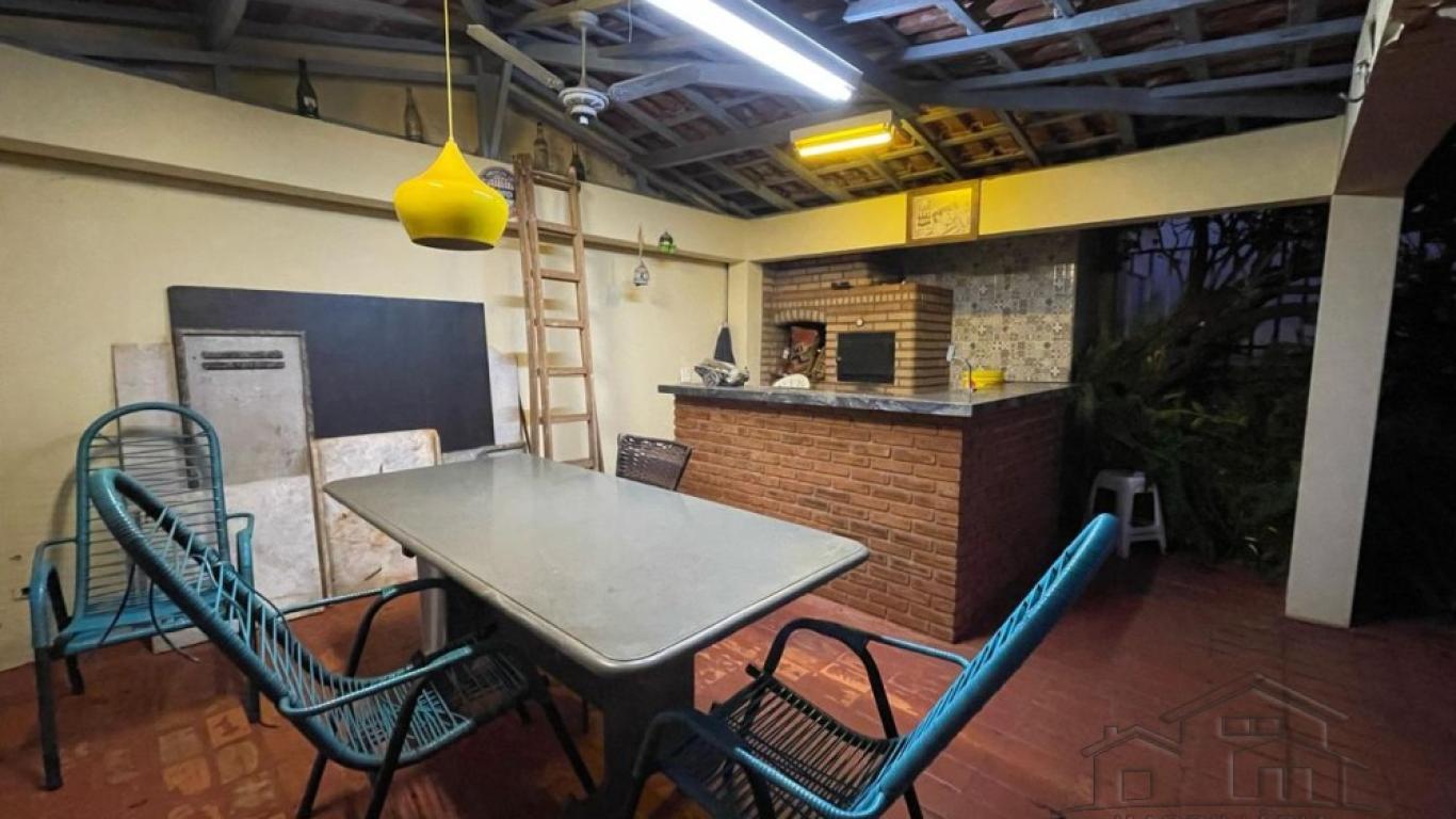 CASA NA Centro em Assis