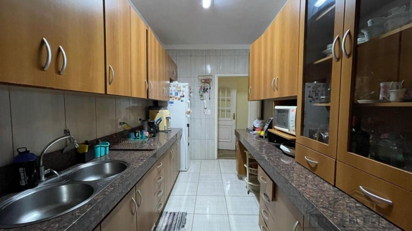 CASA NA Centro em Assis