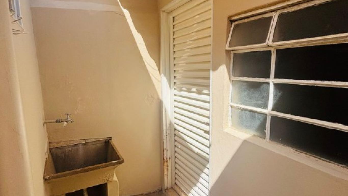 CASA NA Vila Orestes em Assis