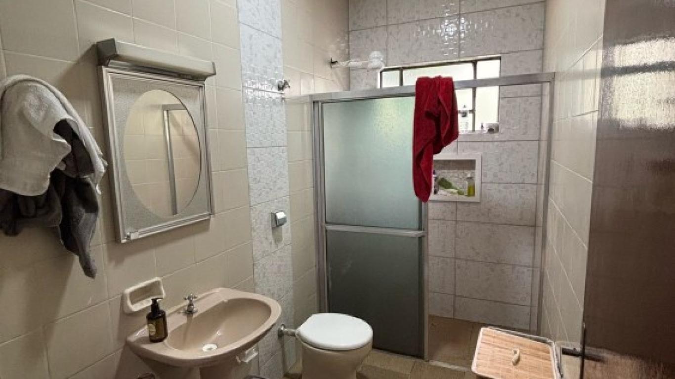 CASA NA Vila Rosangela em Assis