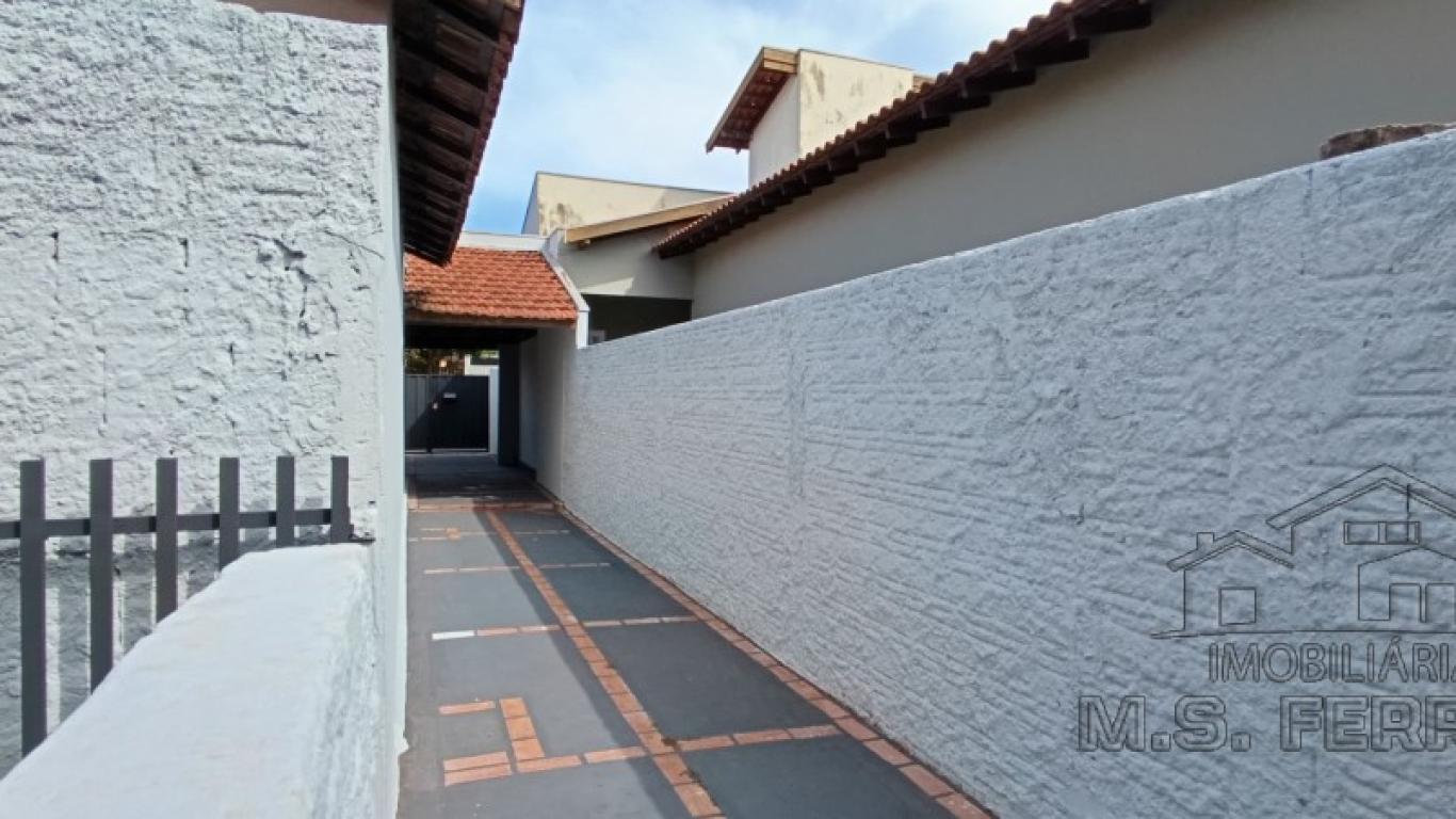 CASA NA Vila Rodrigues em Assis