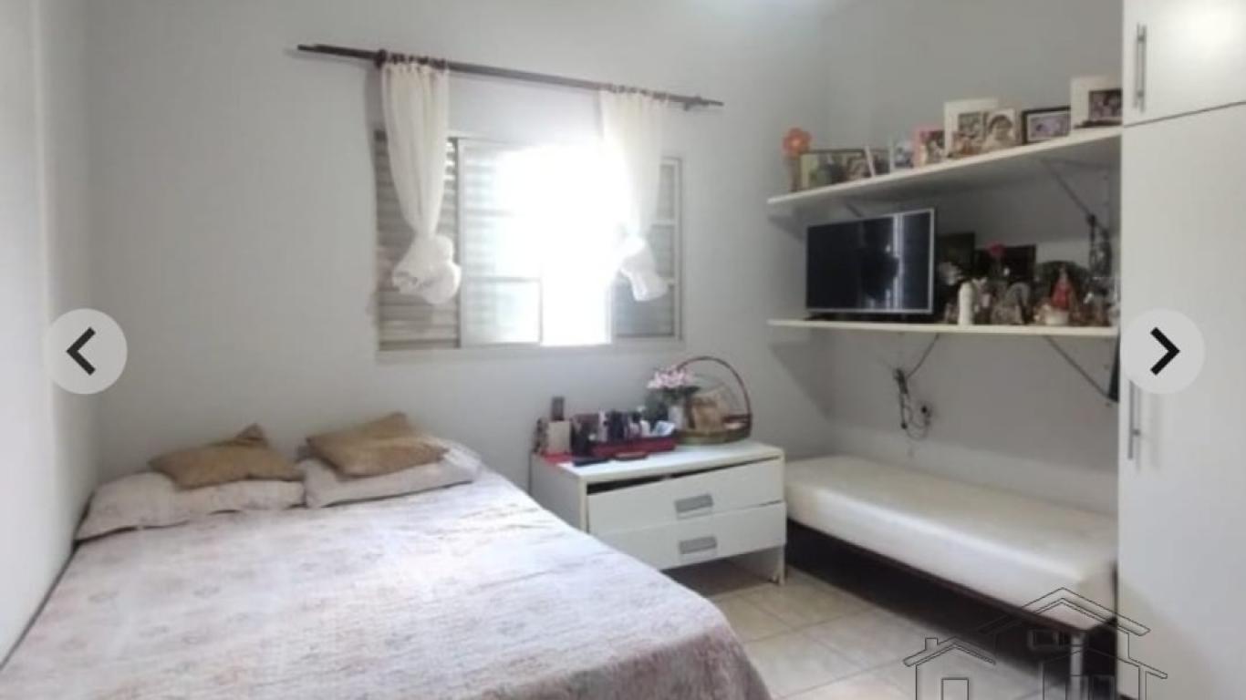 CASA NO Jardim Canadá em Assis