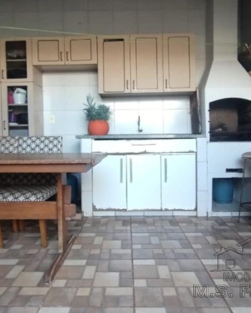 CASA NO Jardim Canadá em Assis