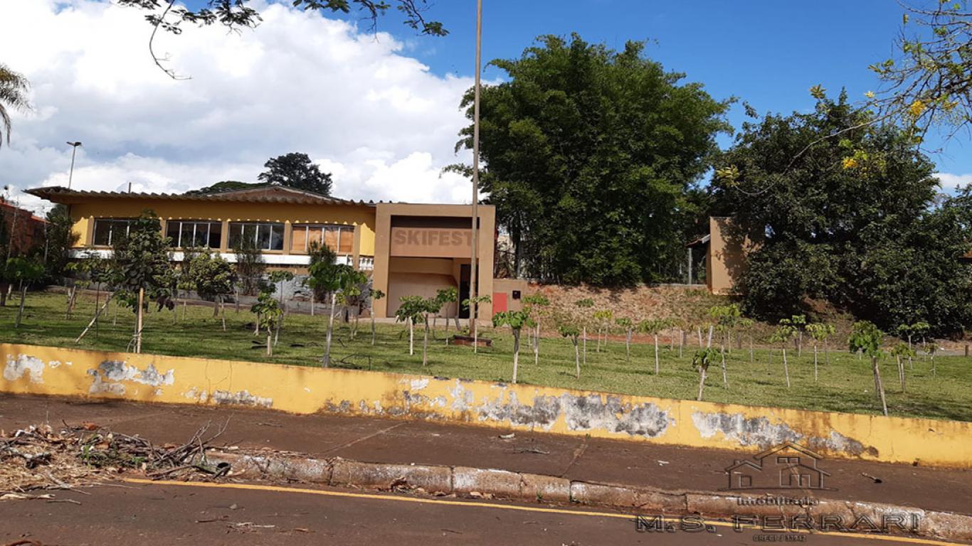ALUGA E VENDE ANTIGO PESQUEIRO