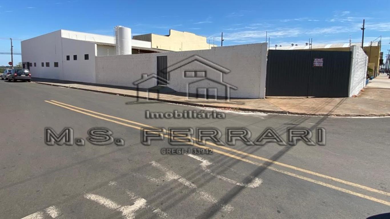 Barracão disponível para locação