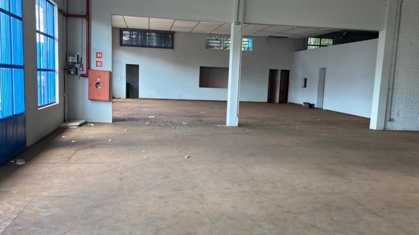 Barracão para locação