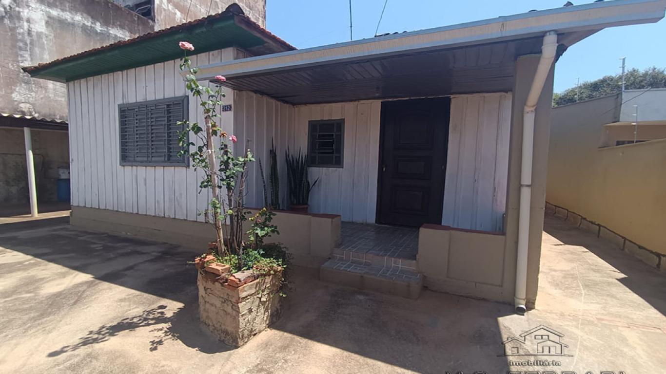 CASA NA Centro em Assis